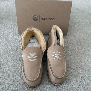 Hari Mari Women's Shoes with Plush Lining